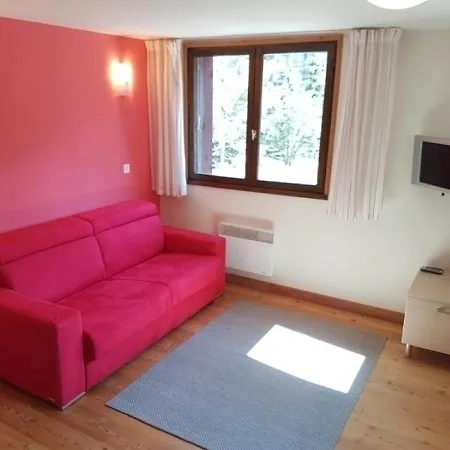 Apartment Ski-in/ski-out 4 Pers. Avec Piscine, Jardin Et Parking A La Salle Les Alpes - Fr-1-330f-62