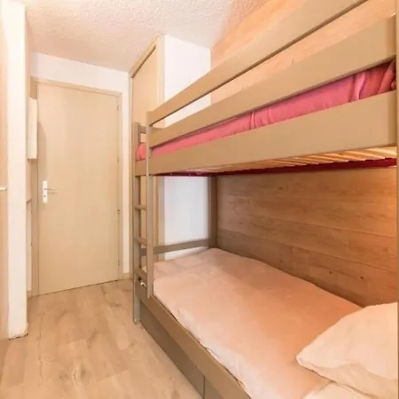 Apartman Ski-in/ski-out 4 Pers. Avec Piscine, Jardin Et Parking A La Salle Les Alpes - Fr-1-330f-62 Serre Chevalier
